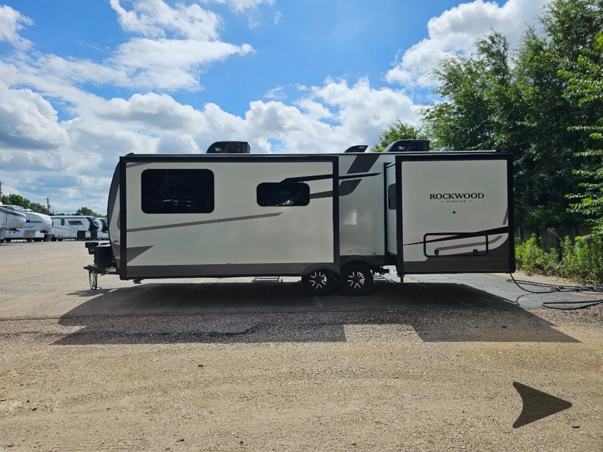 2027 Forest River Rockwood Ultra Lite 2608BS — Photo 5
