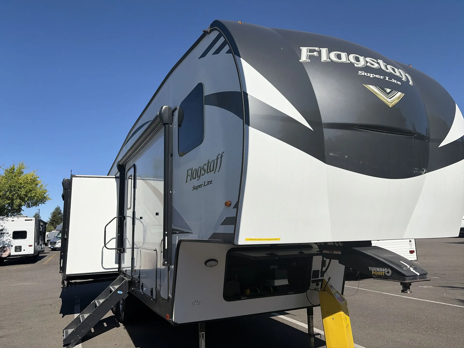2021 Forest River Flagstaff Super Lite 528IKWS - Photo 2
