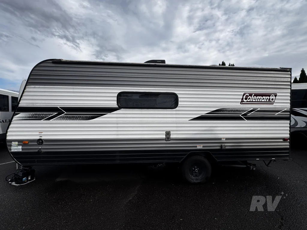 2022 Dutchmen Coleman Lantern LT 18BH, Photos photo 4