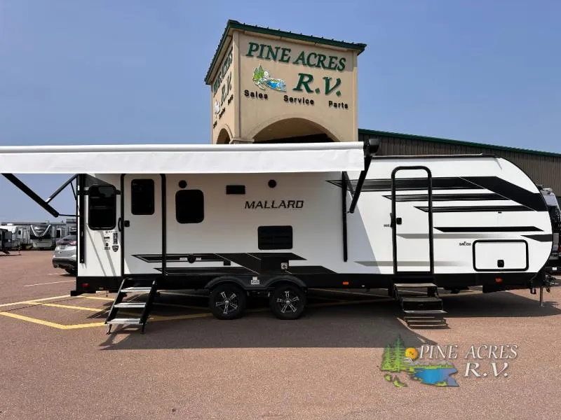 2022 Heartland Mallard Used    27 Rear Living Couples unit - Photo 2