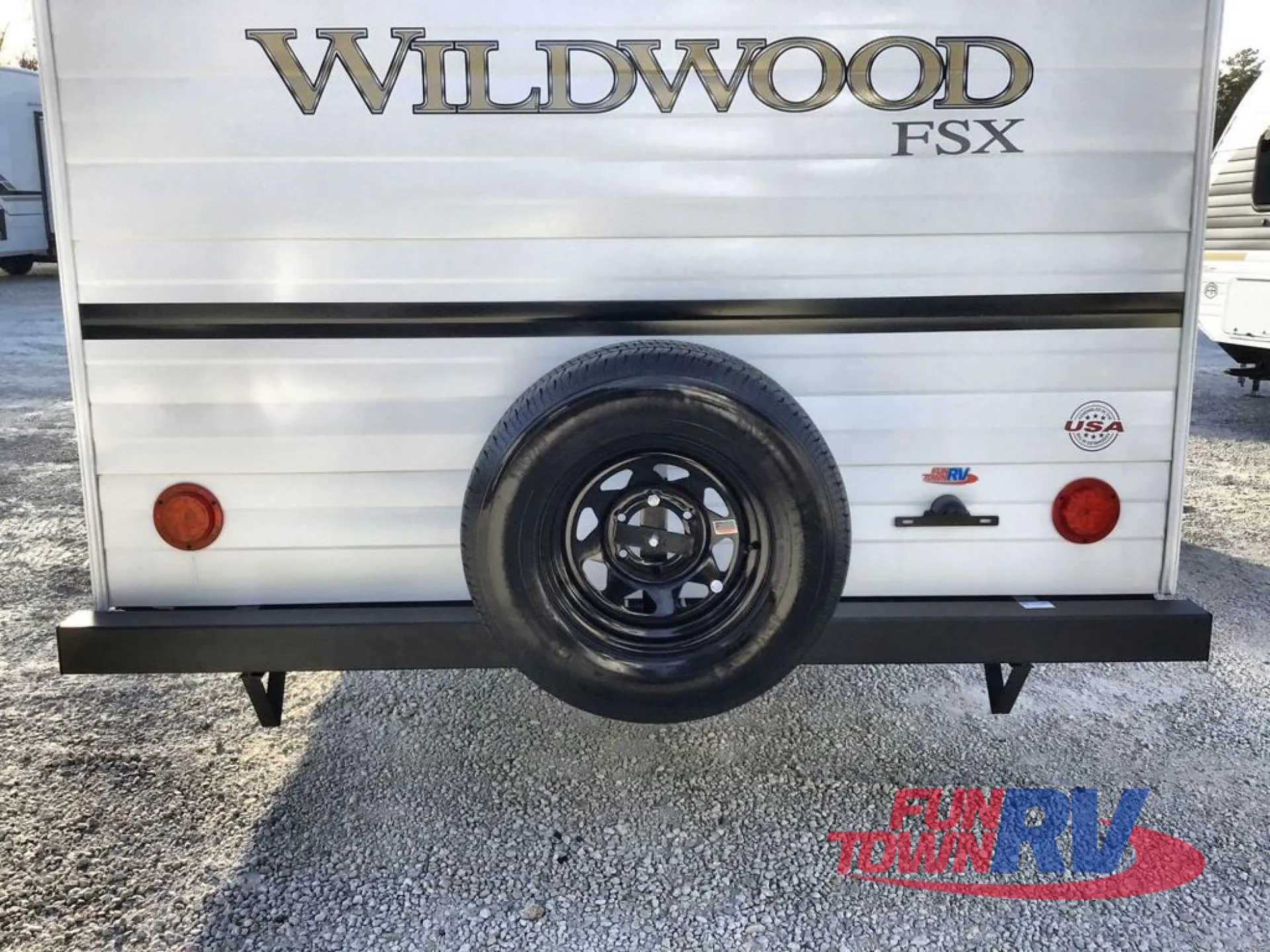 2026 Forest River Wildwood FSX 178ICE — Photo 6