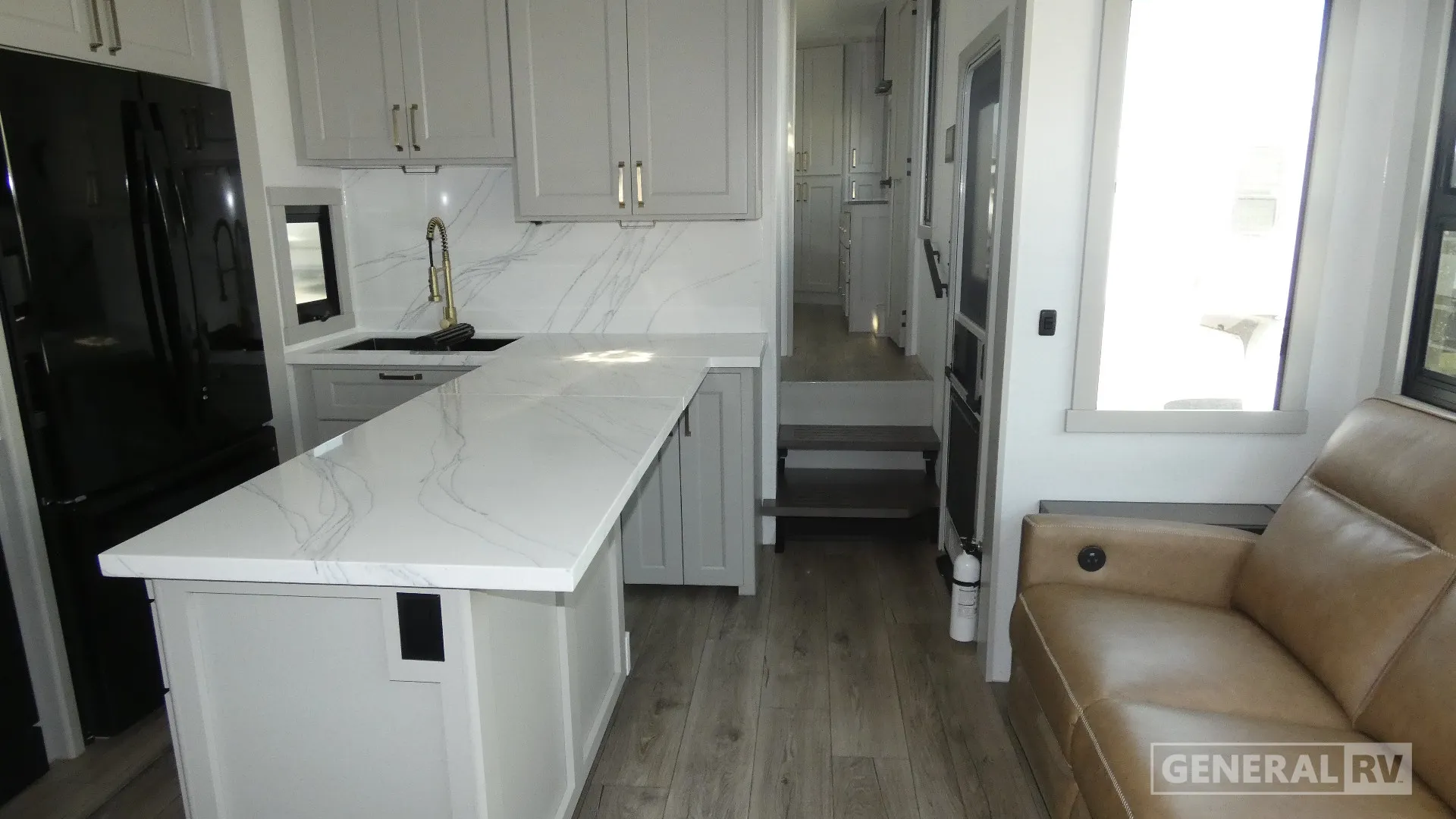 2024 Brinkley Model G 3500 - Photo 3
