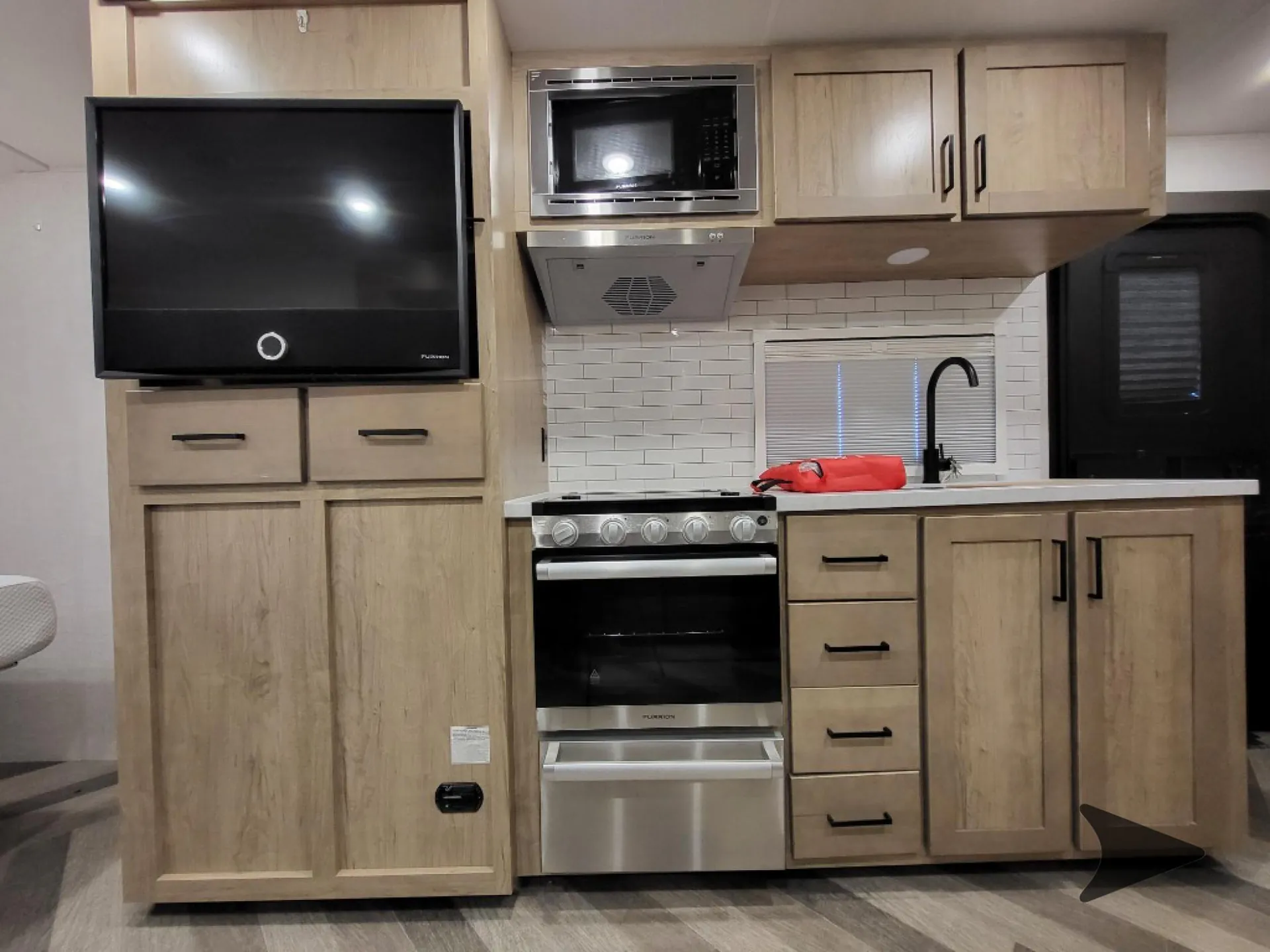 2023 Ember RV Touring Edition 20FB - Photo 4