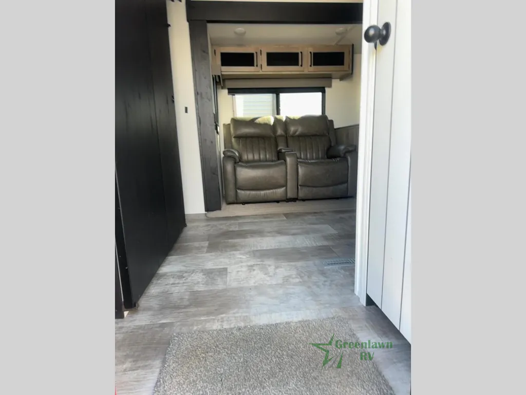 2025 Palomino Puma 337BH, Photos photo 27