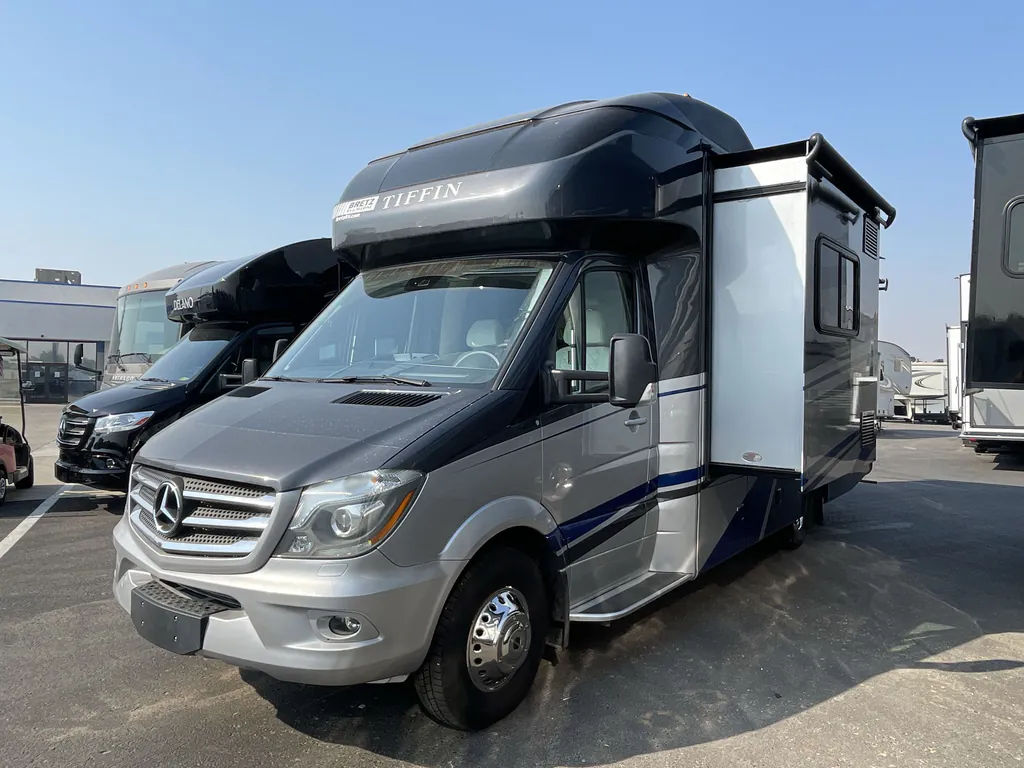 2019 Tiffin Wayfarer 24 BW, Photos photo 6