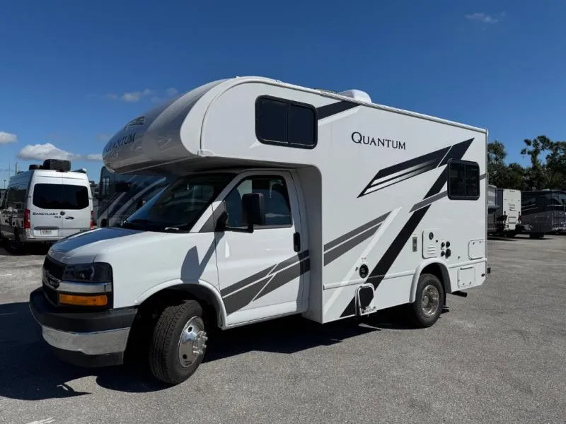 2026 Thor Motor Coach Quantum LC19 - Photo 3