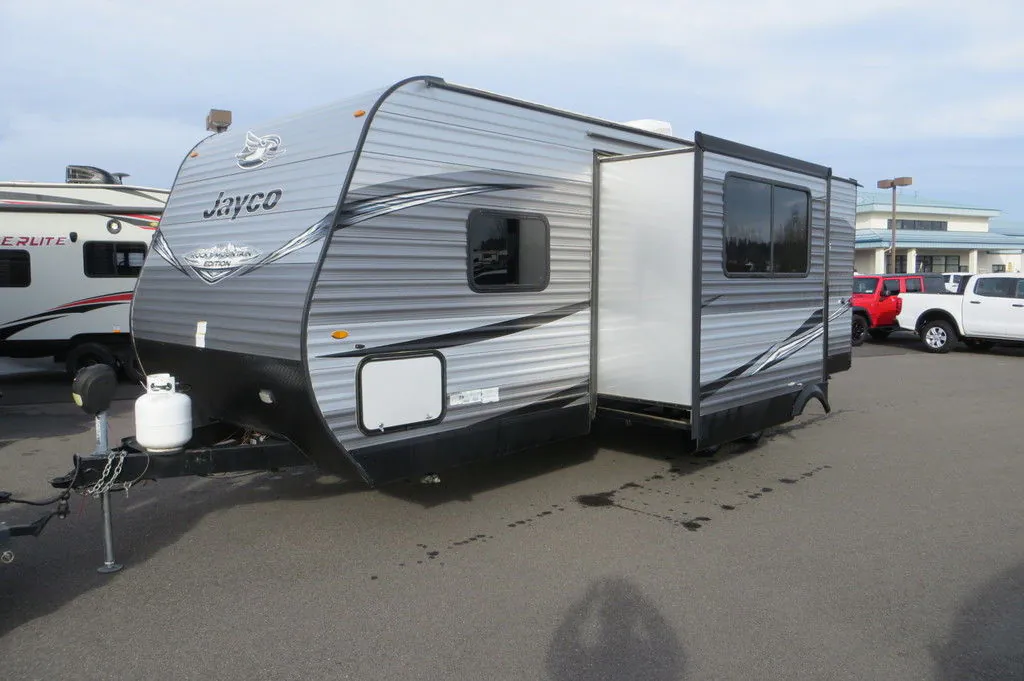 2020 Jayco Jay Flight 242BHS - Photo 4