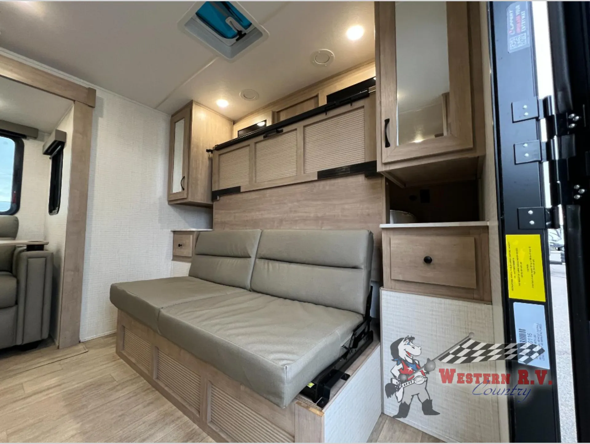 2025 Palomino Solaire 2085BHS - Photo 3