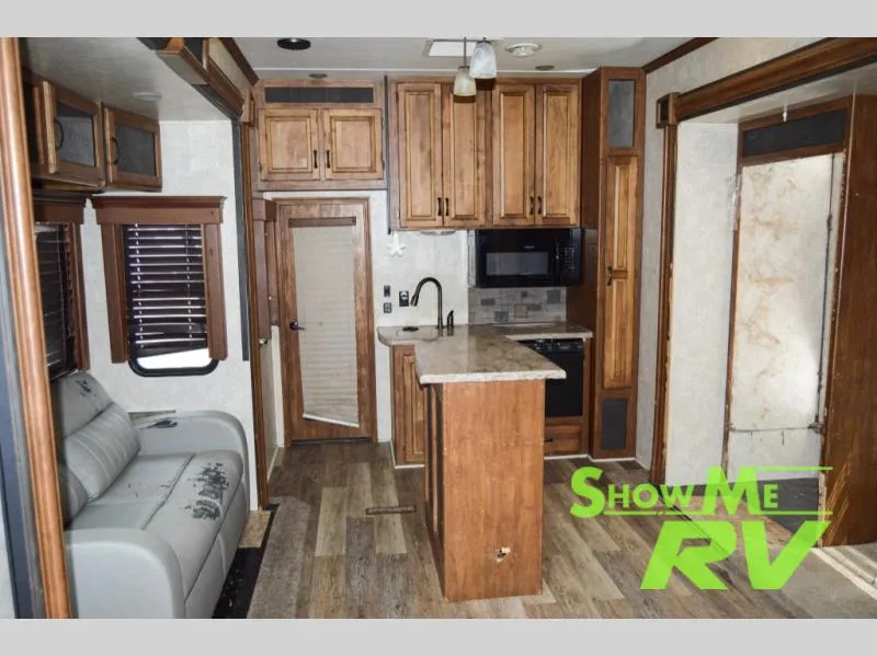 2014 Keystone RV Raptor 410LEV - Photo 4