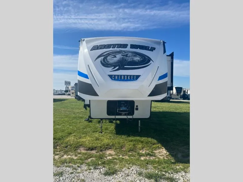 2017 Forest River Cherokee Arctic Wolf 285DRL4 - Photo 3