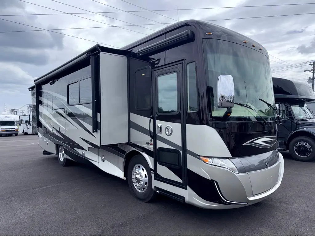 2018 Tiffin Allegro Red 33 AA - Photo 2