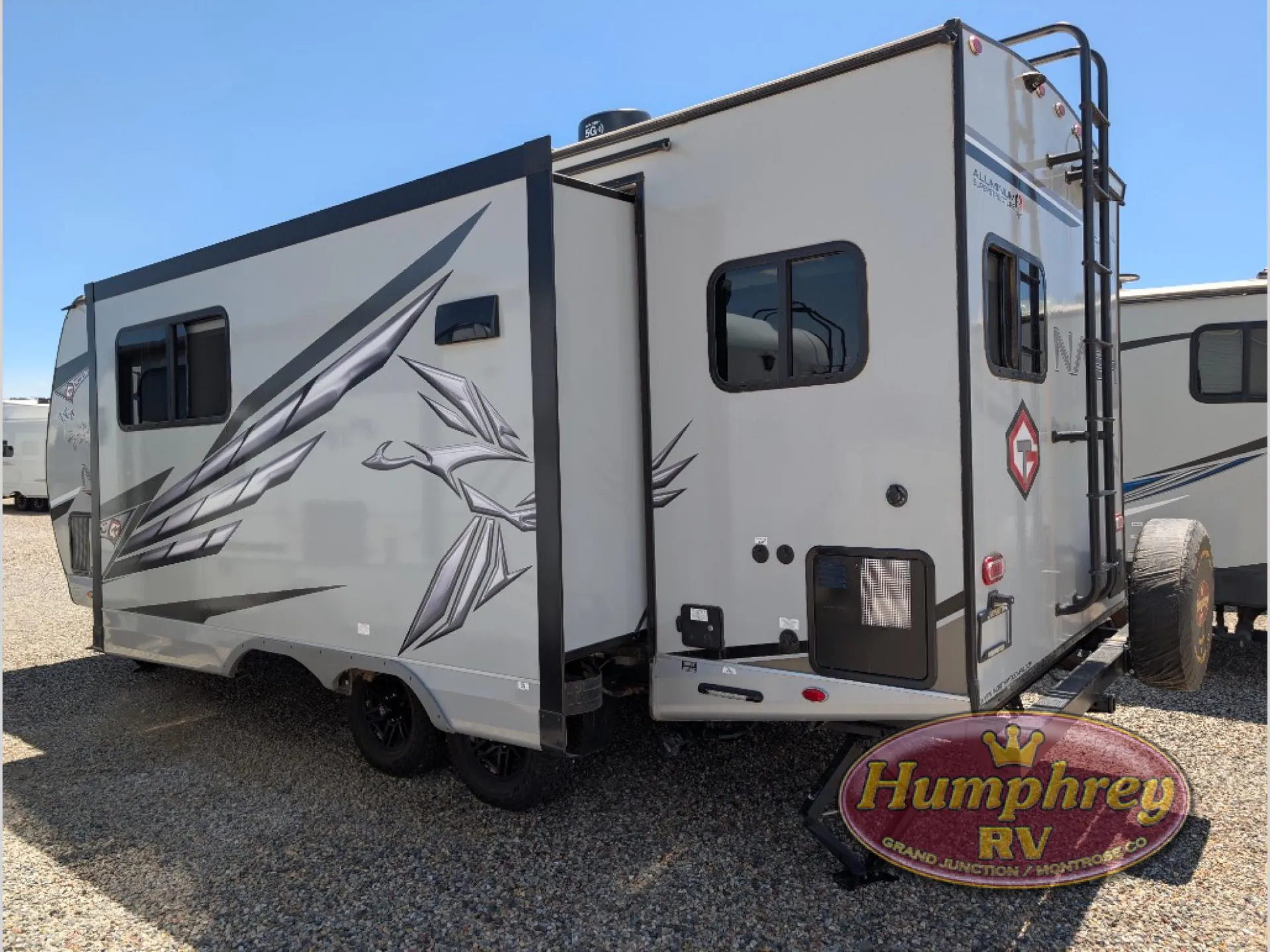 2025 Northwood Nash 23CK - Photo 3
