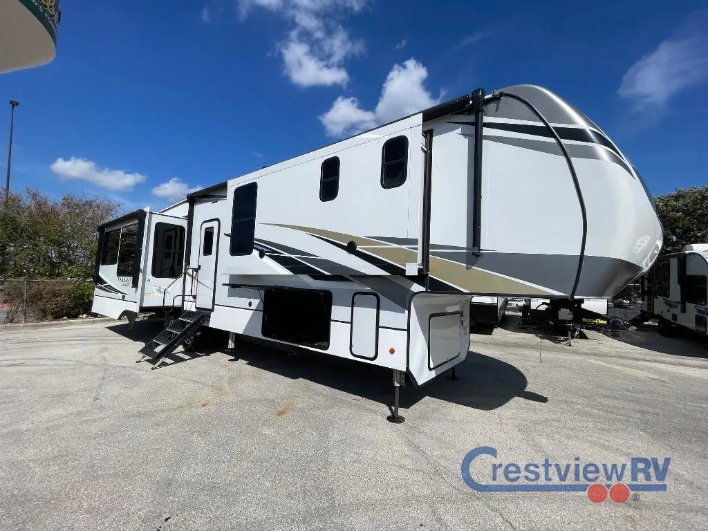 2021 Alliance RV Paradigm 370FB - Photo 4