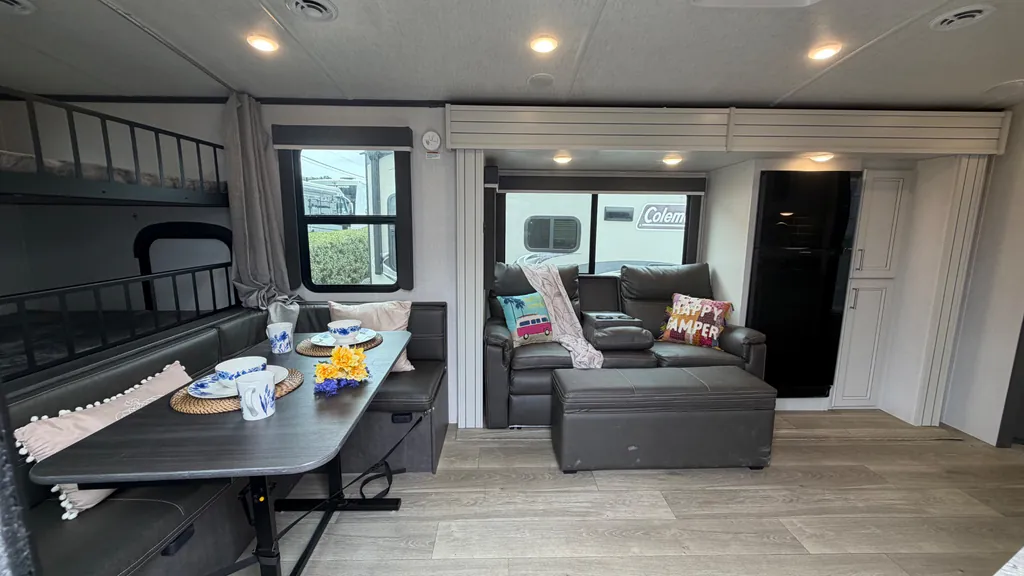 2024 Keystone Cougar Half-Ton 30BHS, Photos photo 8