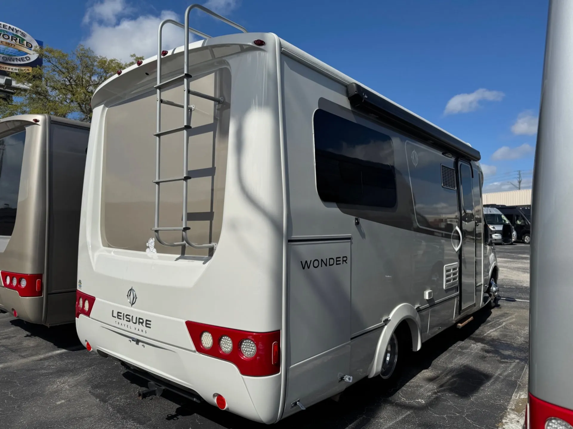 2019 Leisure Travel Vans Wonder 24RTB - Photo 4