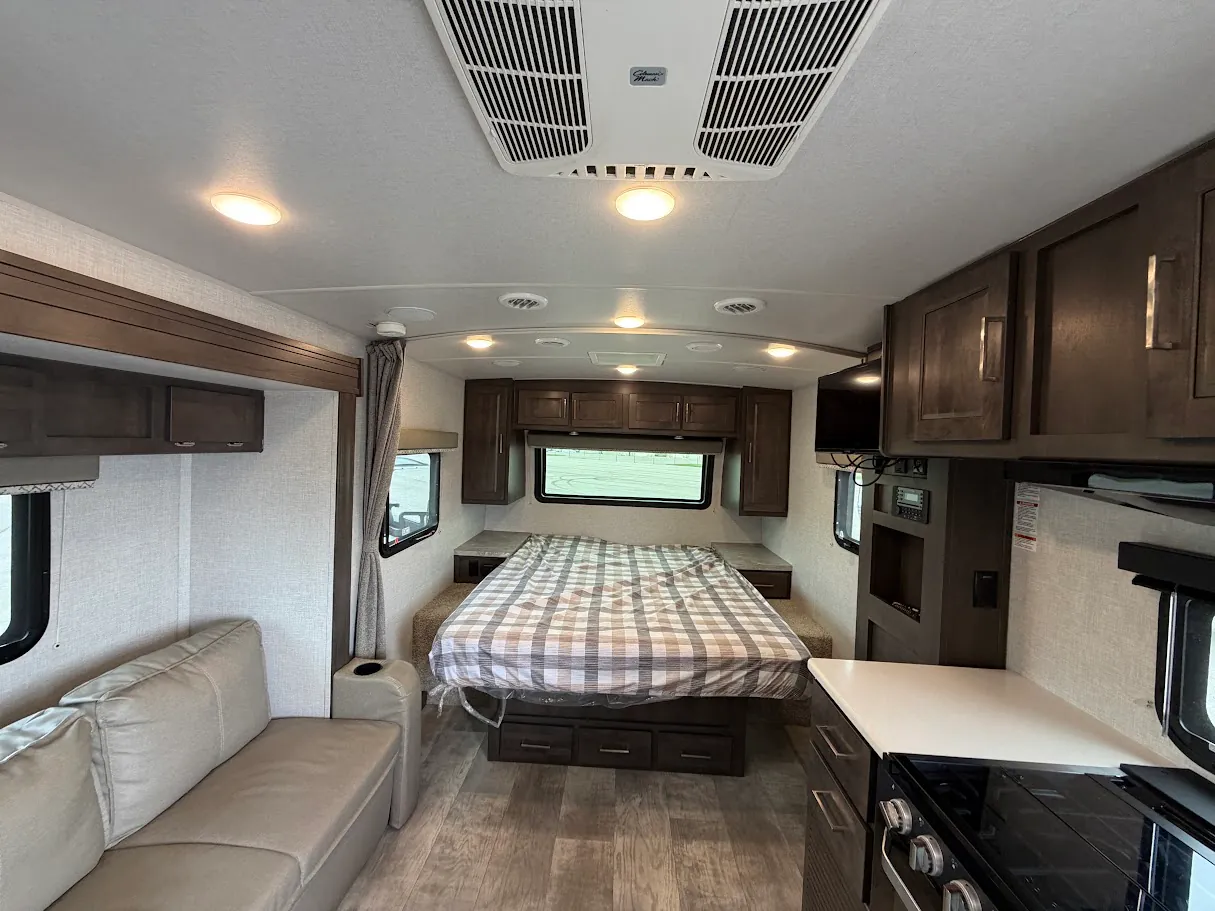 2021 Forest River Flagstaff Micro Lite 21FBRS — Photo 7