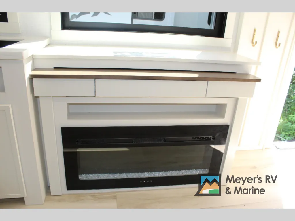 2026 Brinkley Model I 294, Photos photo 9