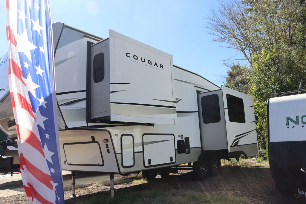 2024 Keystone Cougar 260MLE - Photo 3