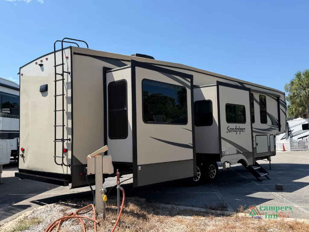 2020 Forest River Sandpiper 39BARK, Photos photo 6