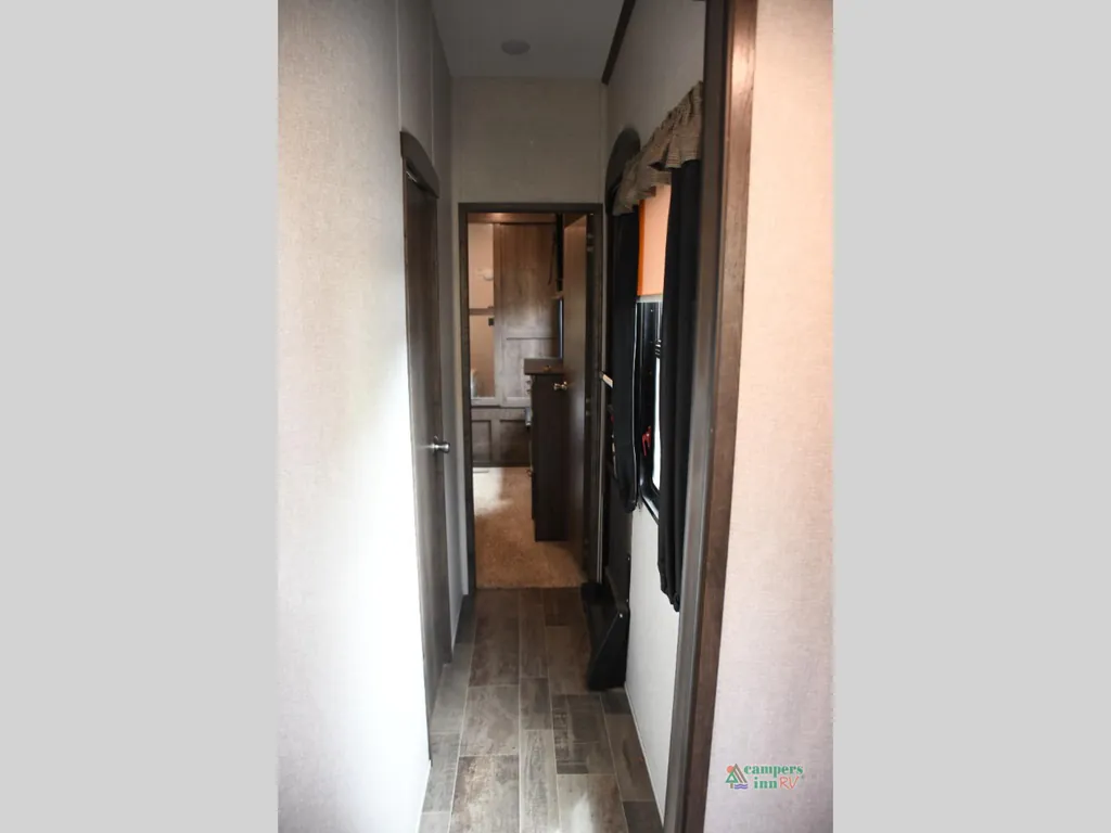 2019 Keystone Montana High Country 377FL, Photos photo 59