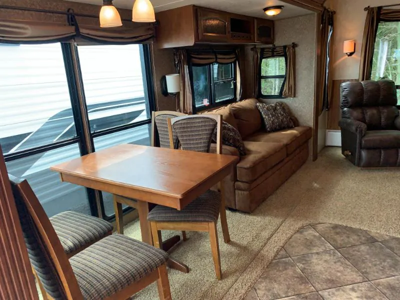 2014 Forest River Salem Villa Estate 393RLT — Photo 5