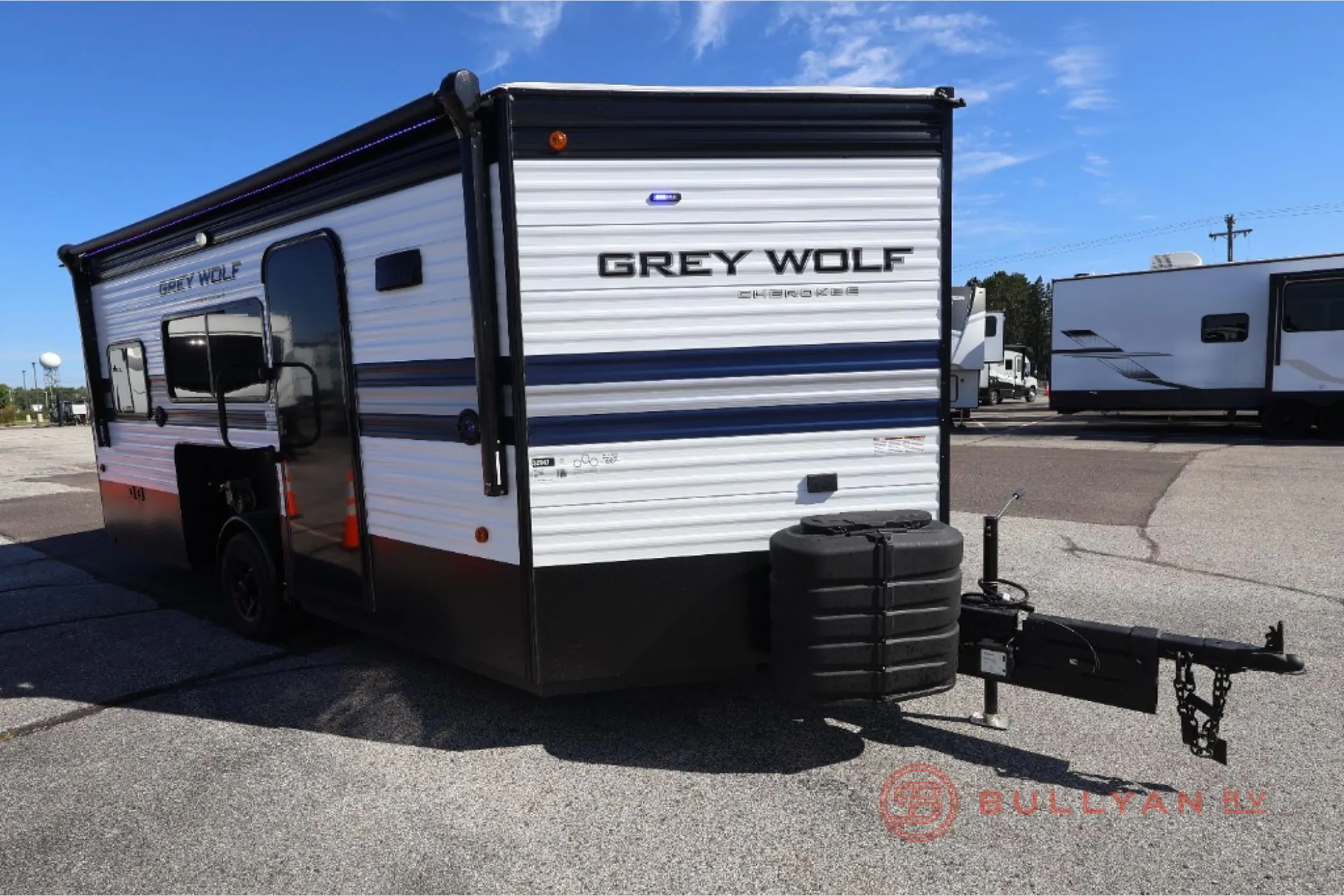 2027 Forest River Cherokee Grey Wolf 16BF - Photo 2