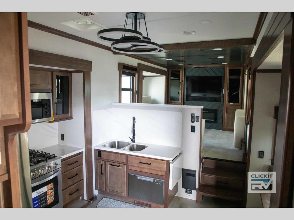 2025 Forest River RiverStone 425FO, Photos photo 34