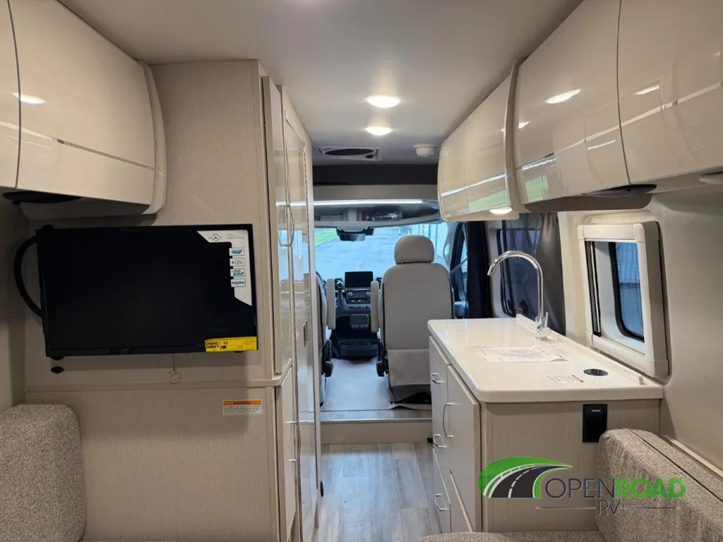 2026 Thor Motor Coach Tellaro 20U, Photos photo 12