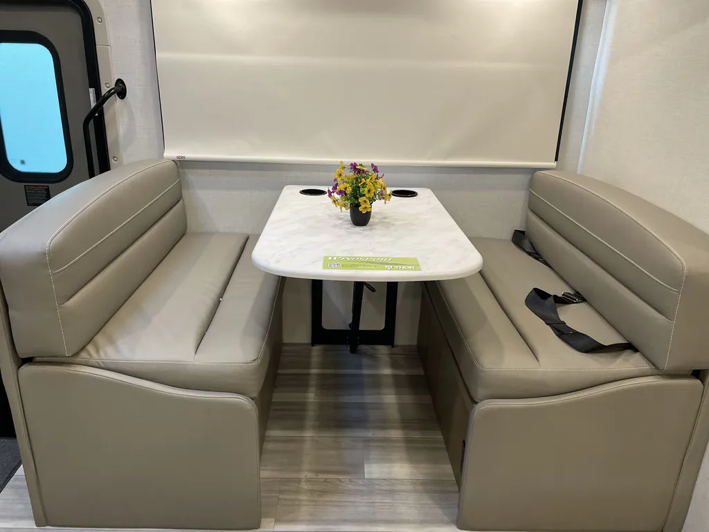 2026 Thor Motor Coach Windsport 29L, Photos photo 38