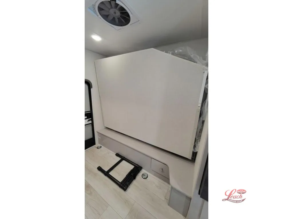 2026 Coachmen Freelander 22XG, Photos photo 24