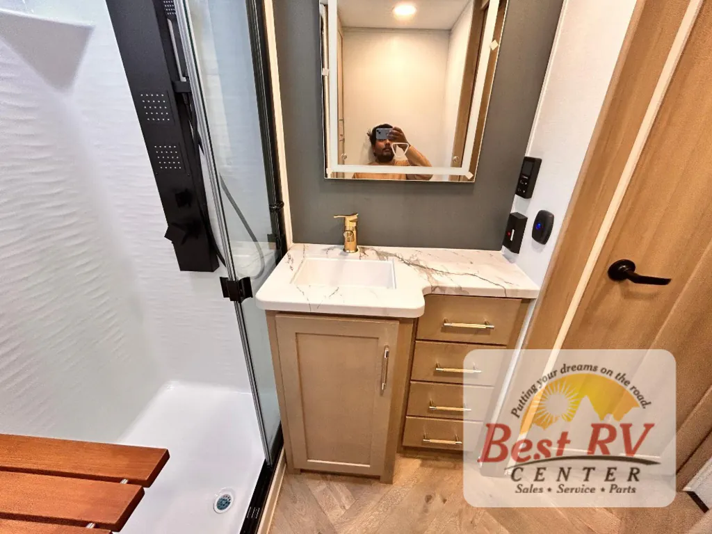 2026 Keystone Raptor 433, Photos photo 91