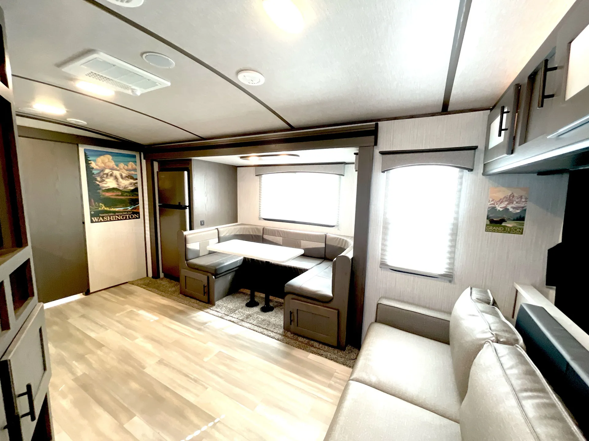 2021 Cruiser RV MPG MPG 2550RB — living area main