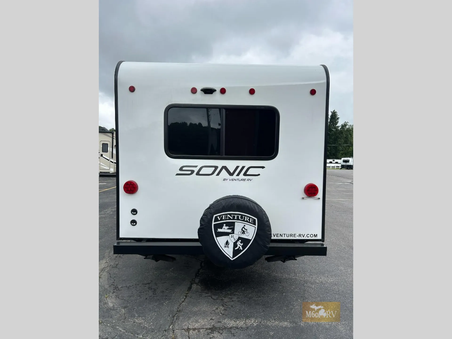 2023 Venture RV Sonic SN241VFL dealer photo 5 from M60 RV