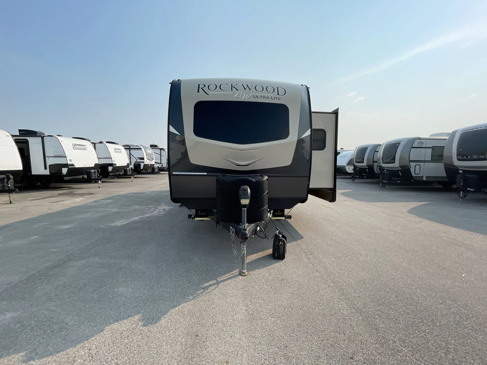 2021 Forest River Rockwood Ultra Lite 2912BS — front