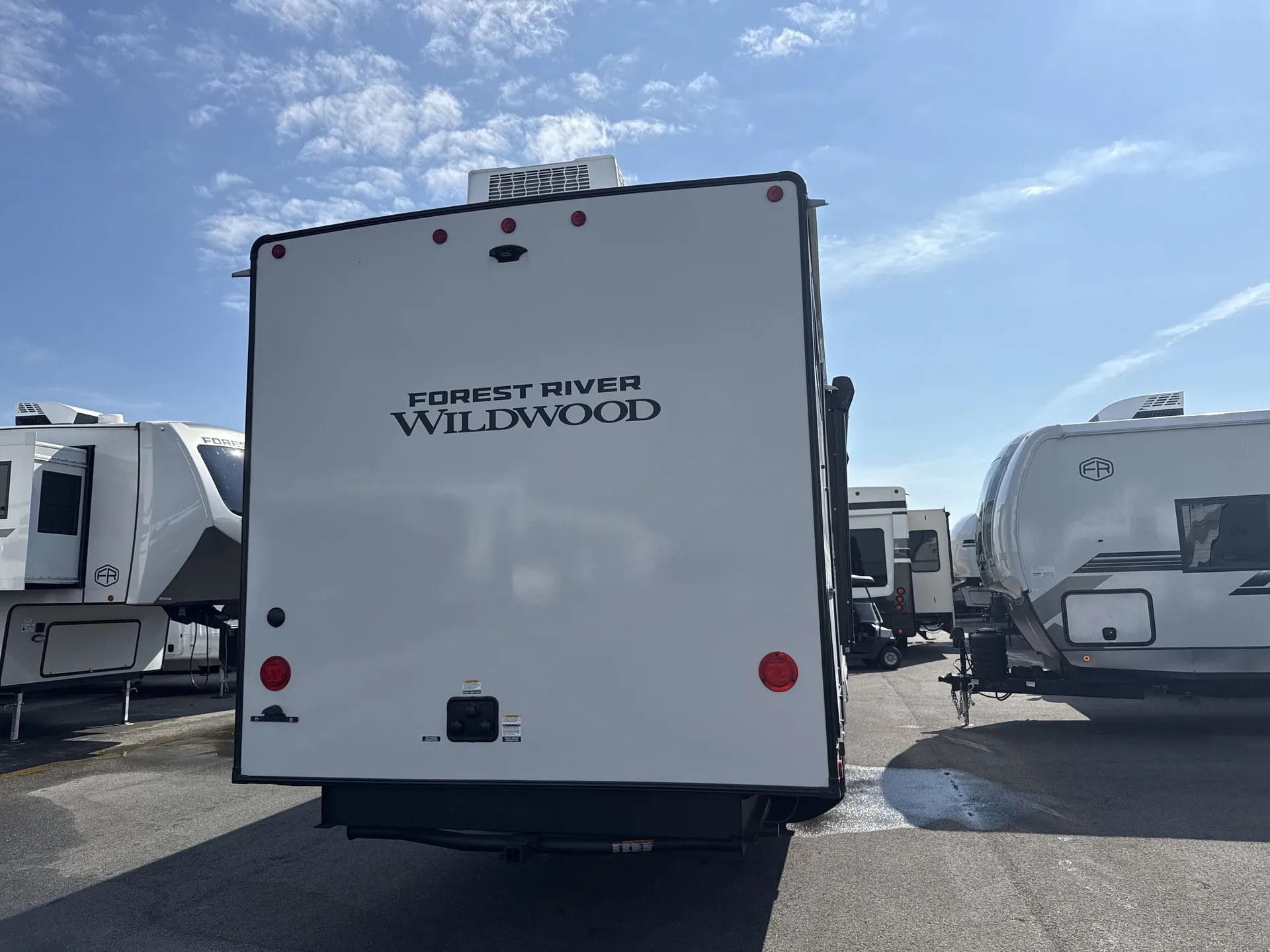 2027 Forest River Wildwood Heritage Glen 301FAM — backside