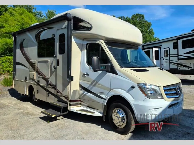 2017 Thor Motor Coach Citation 24SS - Main photo