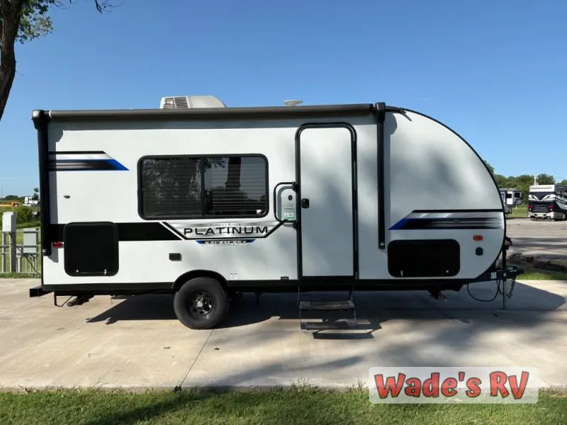 2021 Forest River RV Salem FSX Platinum 167RBKX - Photo 2