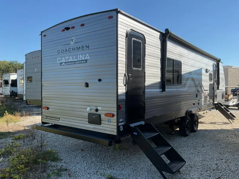 2027 Coachmen Catalina Legacy Edition 333DBDSCK, Photos photo 52