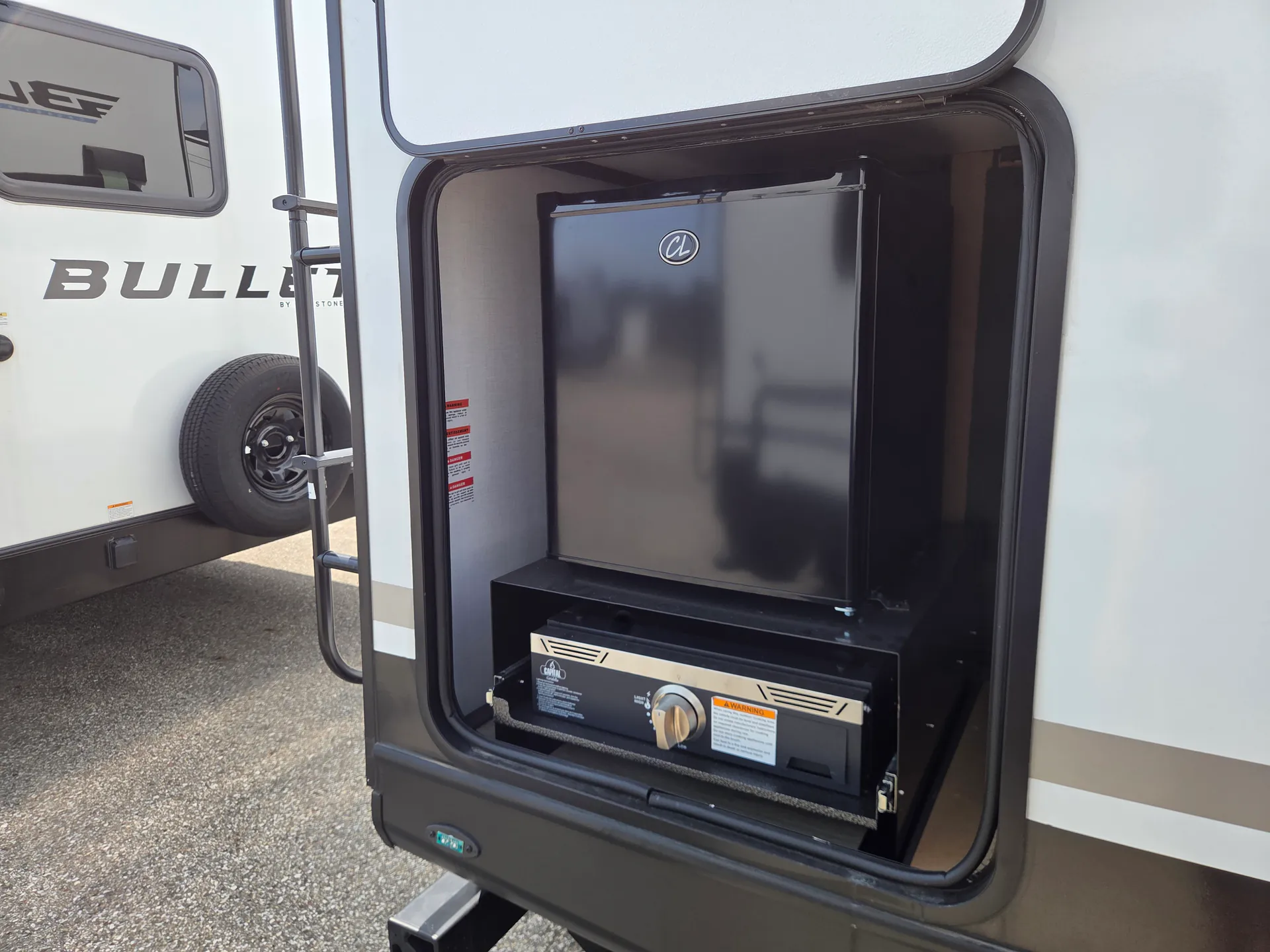 2025 Keystone Bullet Crossfire 270RKS - Photo 4