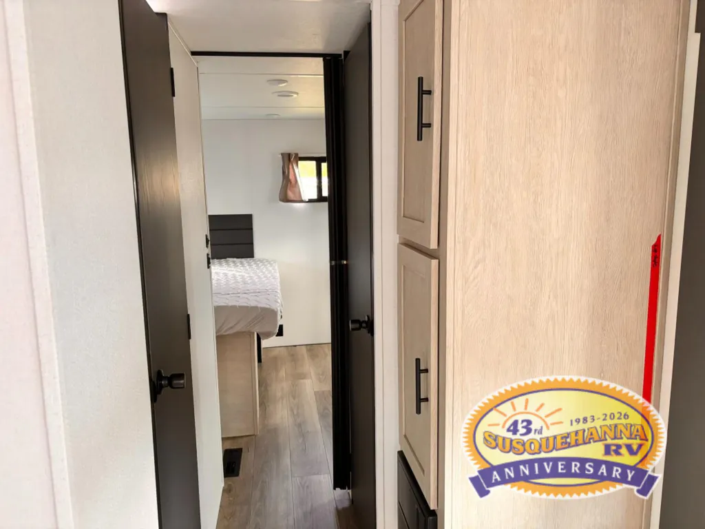 2026 Shasta RVs i-5 Edition 532BEDS, Photos photo 34