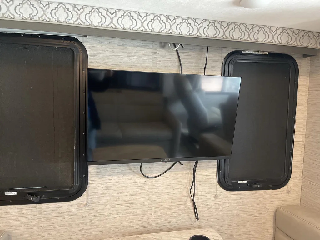 2022 Thor Motor Coach Freedom Traveler A32, Photos photo 23