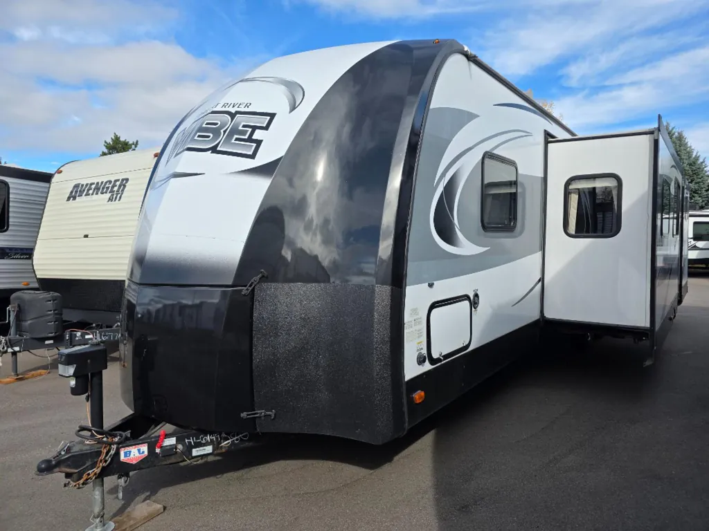 2018 Forest River Vibe 308BHS, Photos photo 2