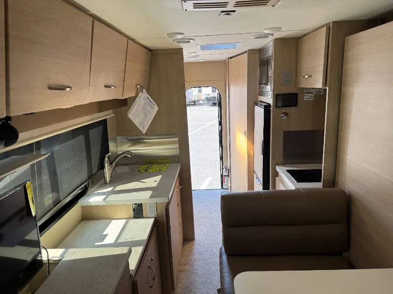 2025 Chinook RV Maverick EB, Photos photo 16