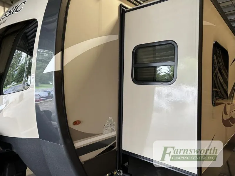2020 Forest River RV Flagstaff Classic Super Lite 831CLBSS - Photo 2