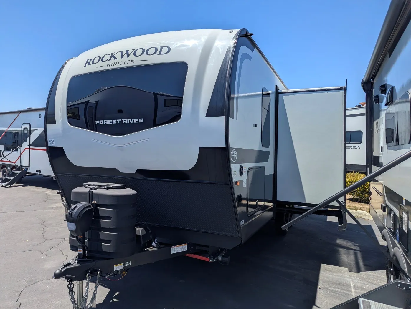 2026 Forest River Rockwood Mini Lite 2214S - Photo 4