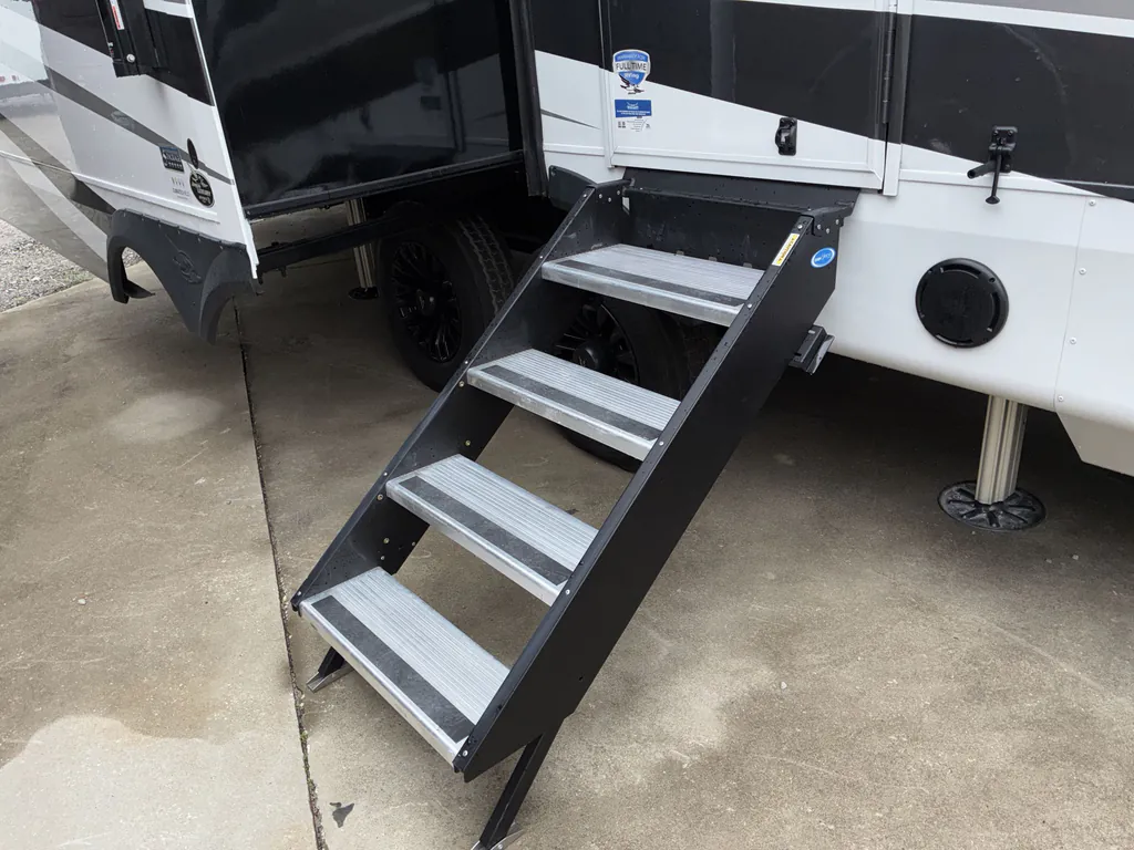 2026 Jayco North Point 387FBTS, Photos photo 28