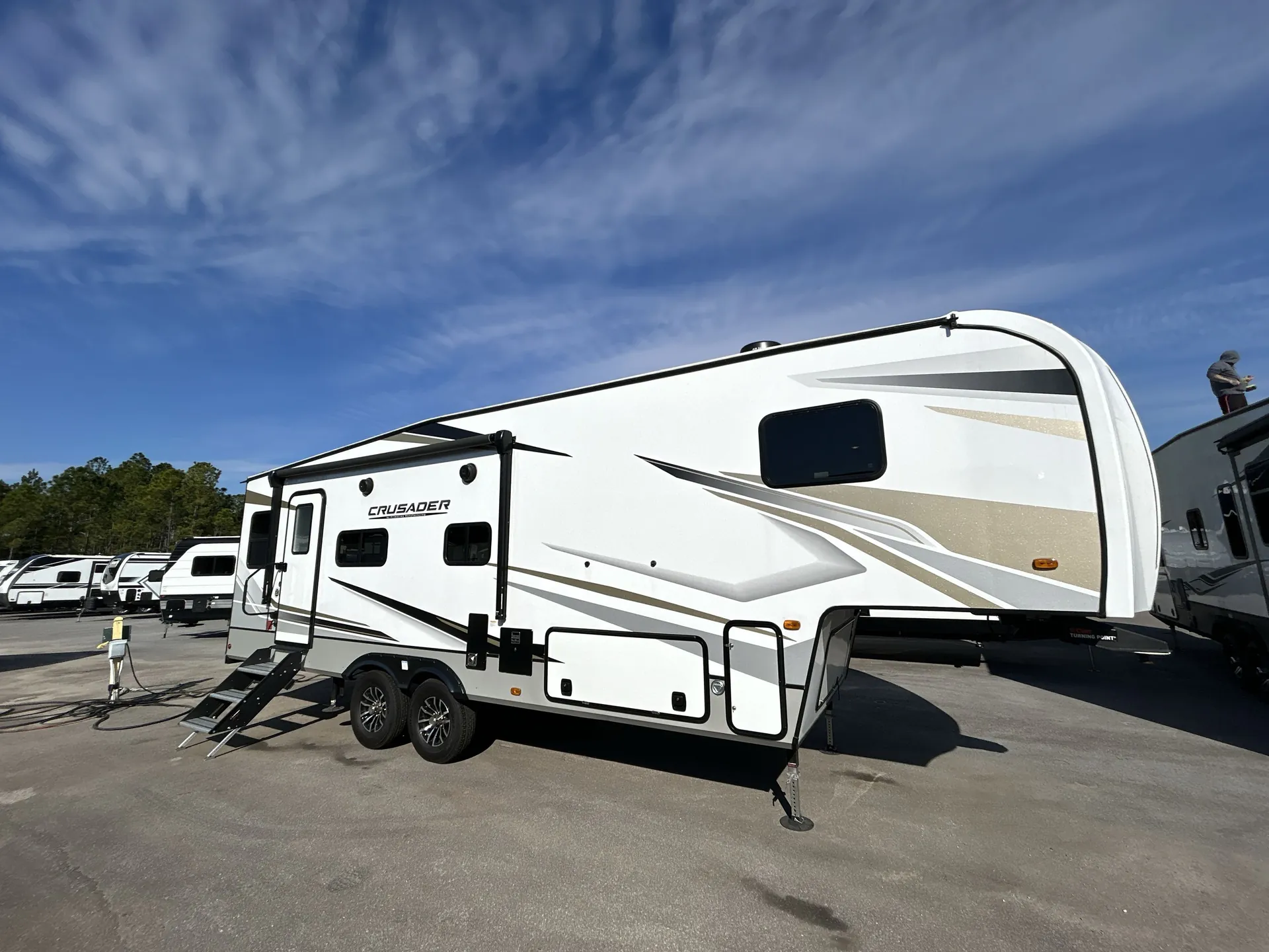 2024 Prime Time Crusader 275RDD - Photo 2