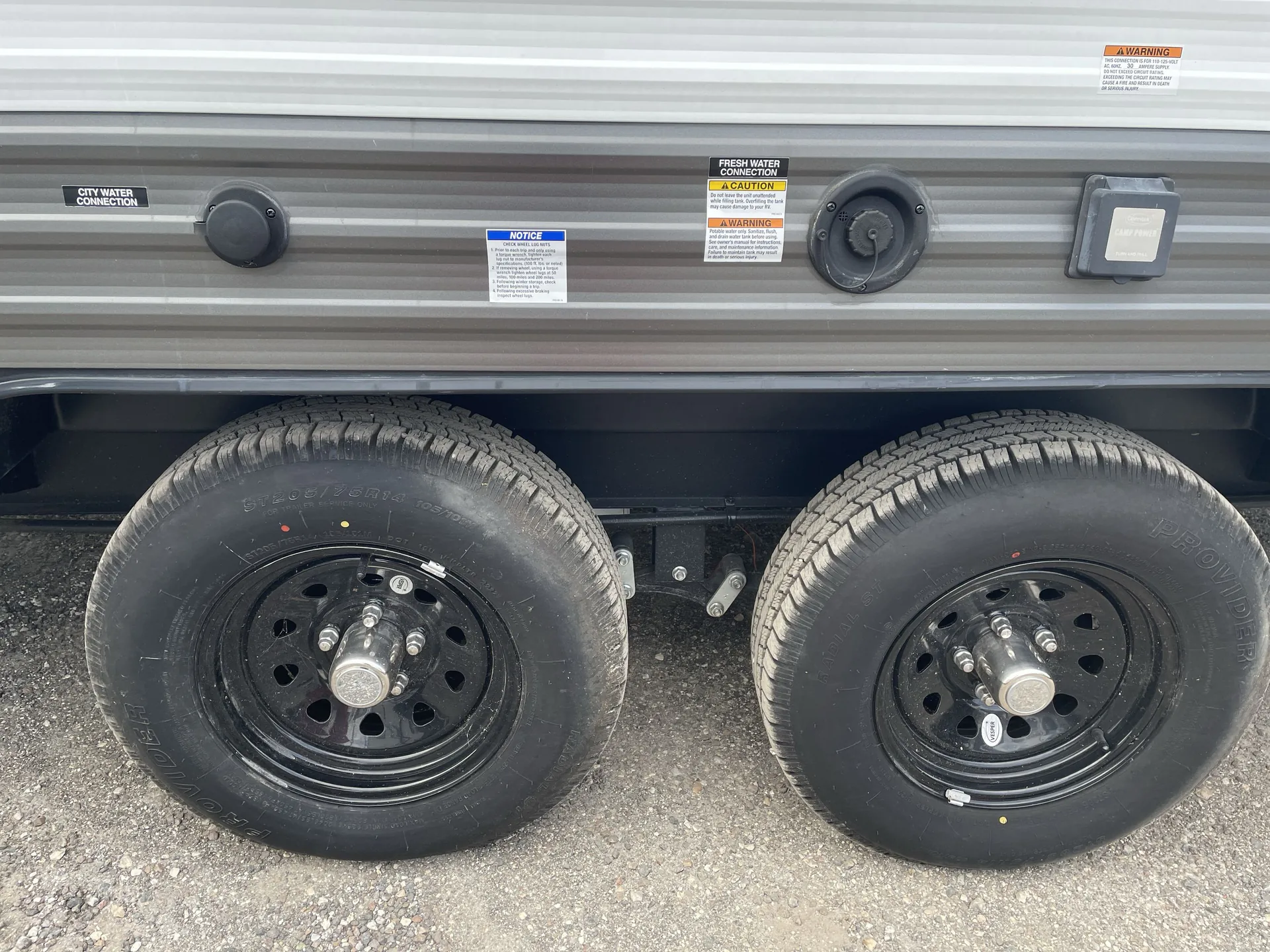 2023 Forest River Wildwood X-Lite 261BHXL — off campside