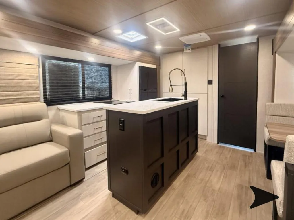 2027 Forest River Vibe 3400BH, Photos photo 18
