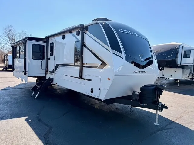 2026 Keystone RV Cougar Half-Ton 29RLP - Photo 2
